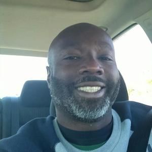 Meet your Posher, Avery